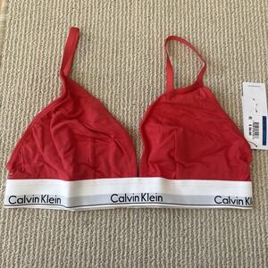 CALVIN KLEIN WOMEN'S UNLINED TRIANGLE BRALETTE SIZE XL NEW QF1061 RED $36